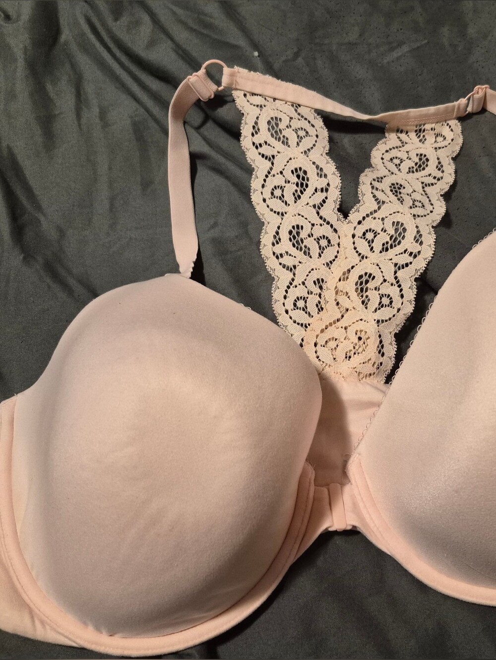 Victoria's Secret Pale Pink Lace Racerback Molded Bra
